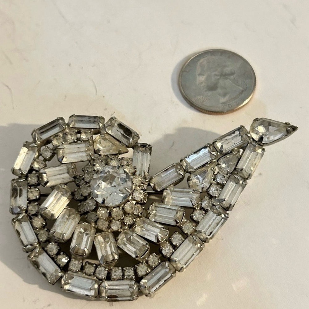 Vintage Weiss Clear Rhinestone‎ Brooch with prong setting 3” - Picture 3 of 6
